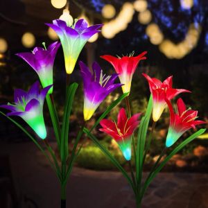 מתנות לחג מתנות לחג - קישוטים ותאורה קישוטים ותאורה לגינה - תאורה סולרית צבעונית בצורת פרחים 